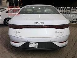 بي واي دي Qin Plus